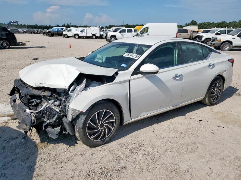  NISSAN ALTIMA 2019 Белы