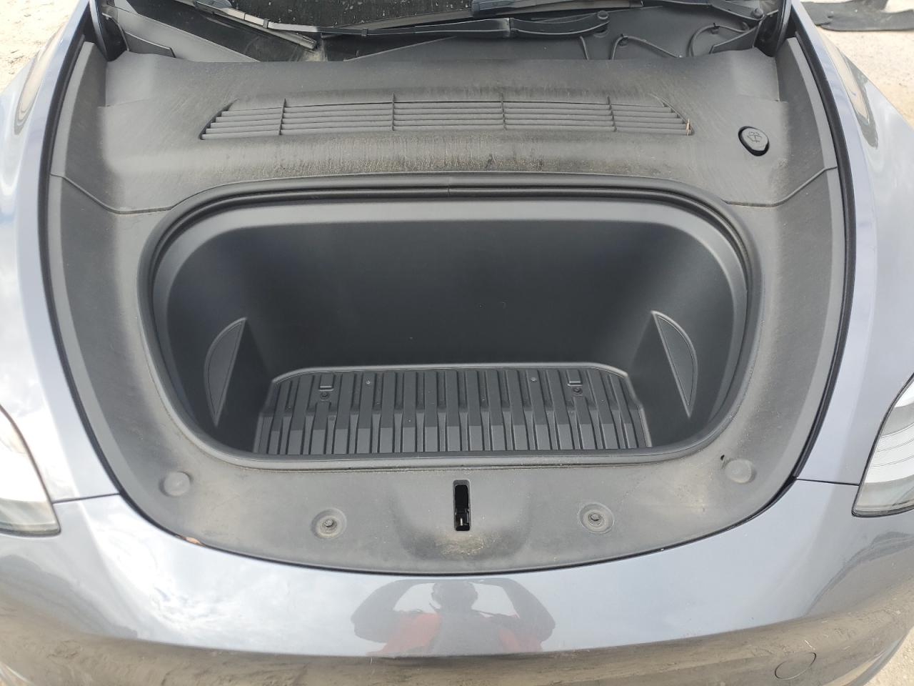 2023 Tesla Model Y VIN: 7SAYGDEFXPF840501 Lot: 69013335