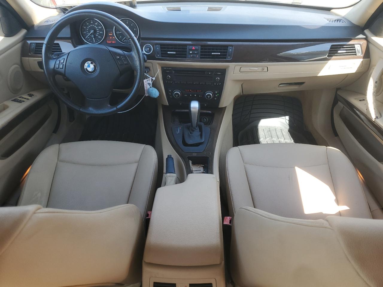 2009 BMW 328 I VIN: WBAPH77519NL82103 Lot: 70280445