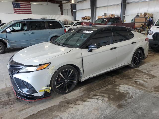  TOYOTA CAMRY 2018 White