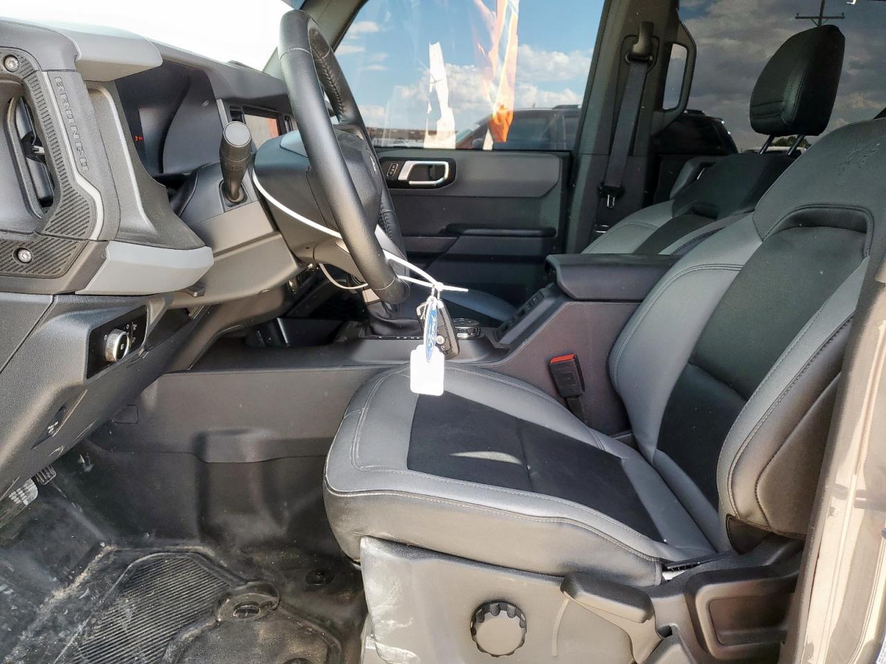 2024 Ford Bronco Big Bend VIN: 1FMDE7BH7RLB25857 Lot: 70911245