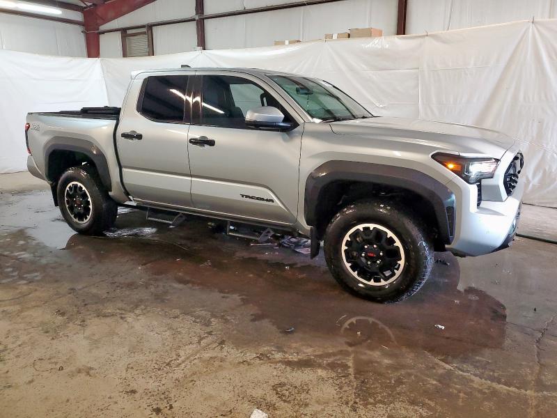  TOYOTA TACOMA 2024 Серебристый
