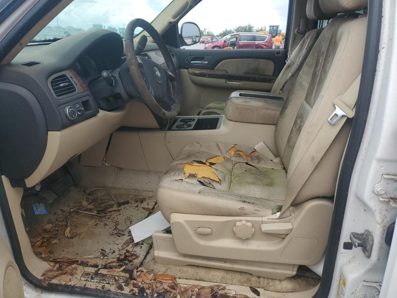 2008 Chevrolet Tahoe C1500 Hybrid VIN: 1GNFC13598R198610 Lot: 69704295