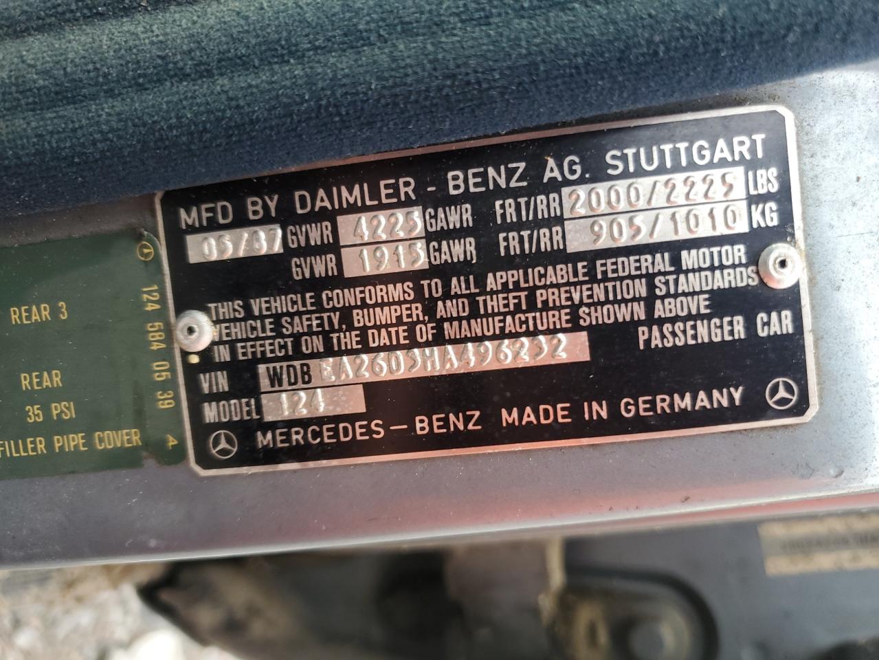 1987 Mercedes-Benz 260 E VIN: WDBEA26D3HA496232 Lot: 67275325