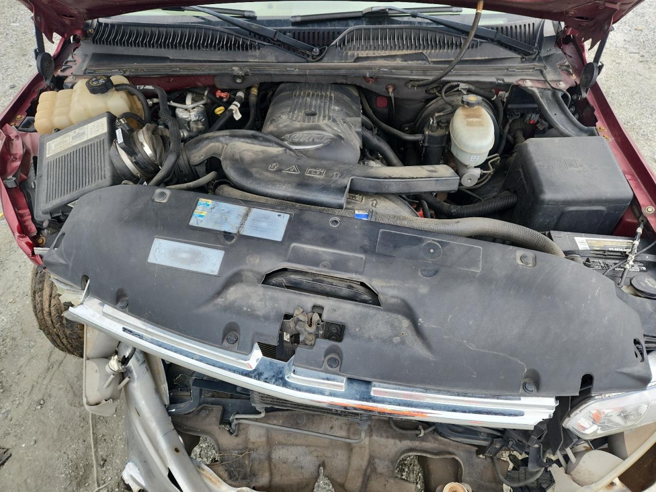 2003 Chevrolet Suburban C1500 VIN: 1GNEC16Z43J265664 Lot: 69580165