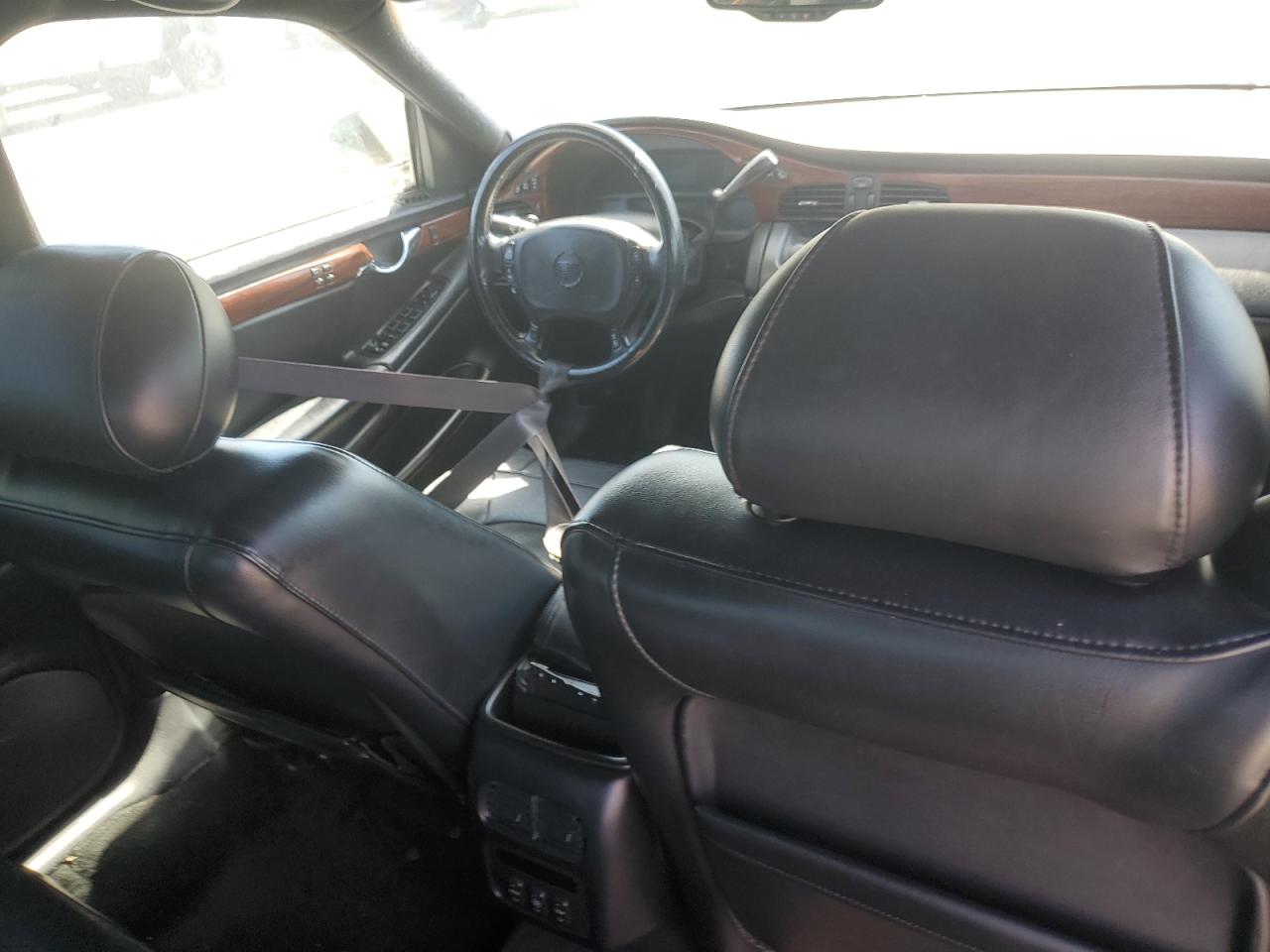 2004 Cadillac Deville VIN: 1G6KD54Y64U110093 Lot: 69158165