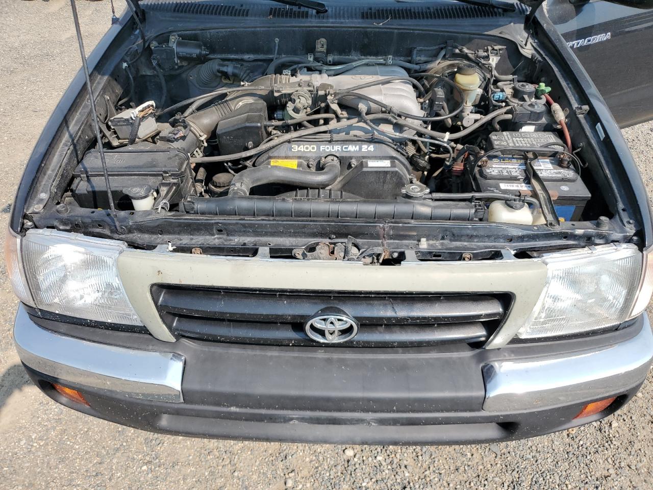 2000 Toyota Tacoma Xtracab VIN: 4TAWN72NXYZ629135 Lot: 69763105