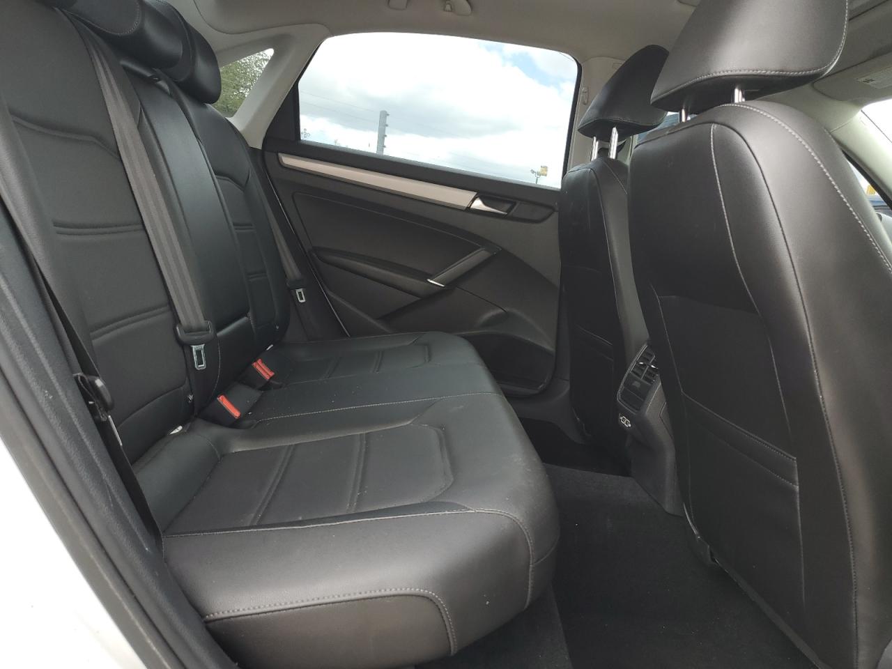 2022 Volkswagen Passat Se VIN: 1VWSA7A33NC009415 Lot: 70178495