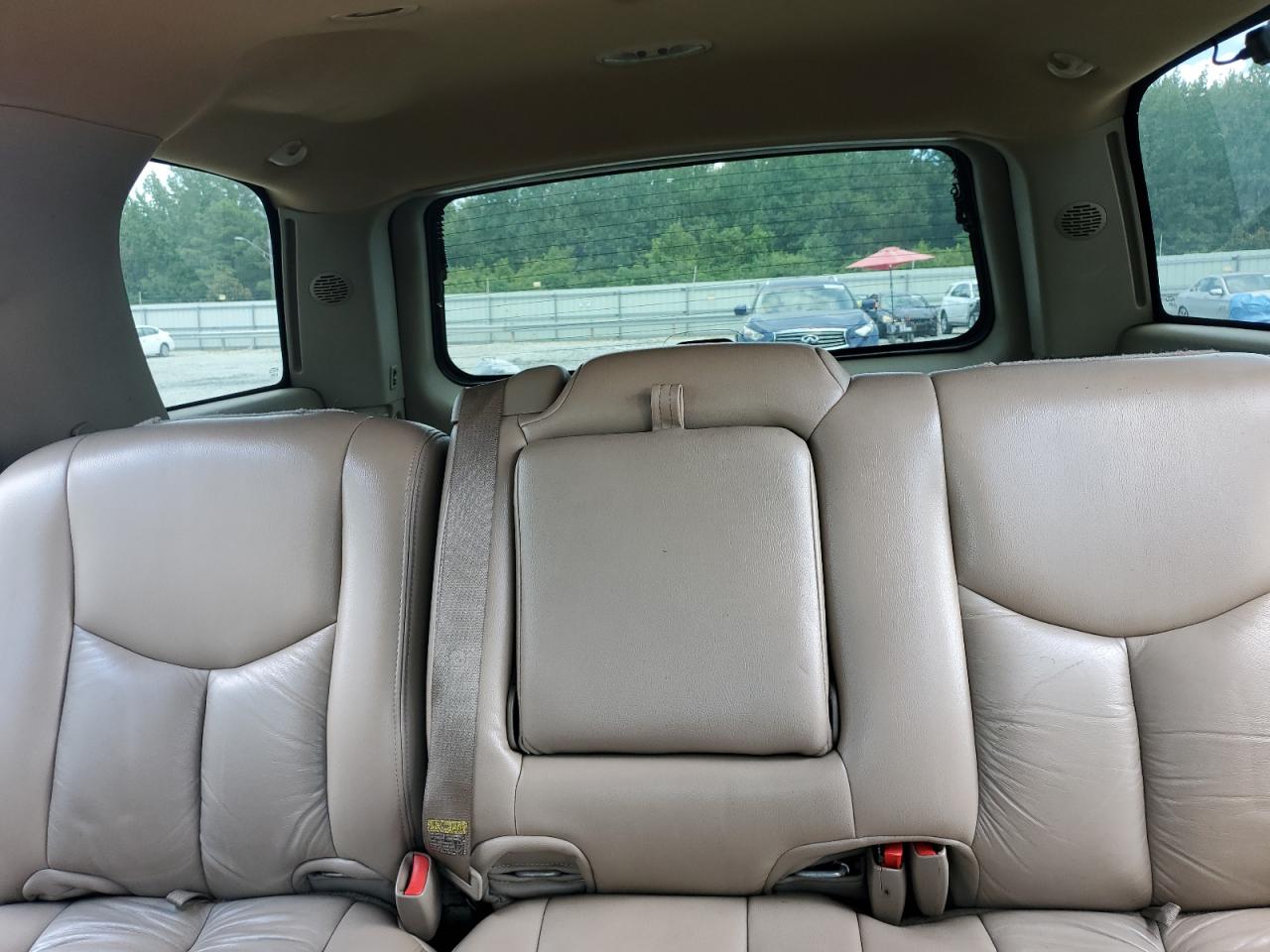 2001 Chevrolet Tahoe K1500 VIN: 1GNEK13T21R167489 Lot: 67723905