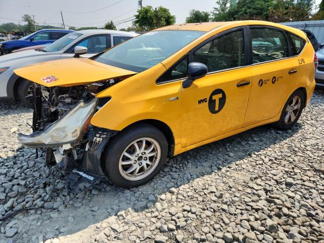 Кроссоверы TOYOTA PRIUS 2016 Желтый