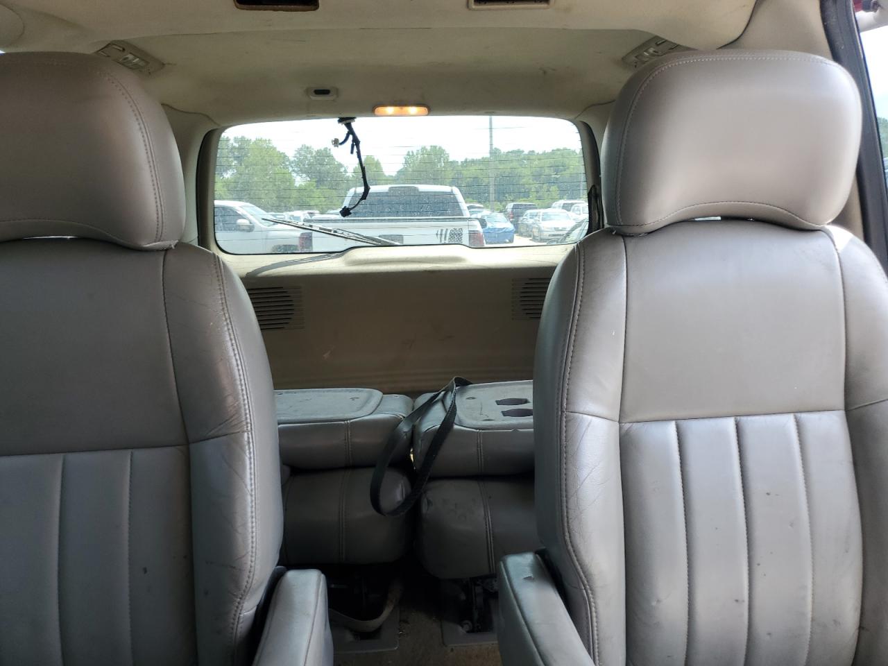 2004 Chevrolet Venture Luxury VIN: 1GNDV13E04D130706 Lot: 69271425