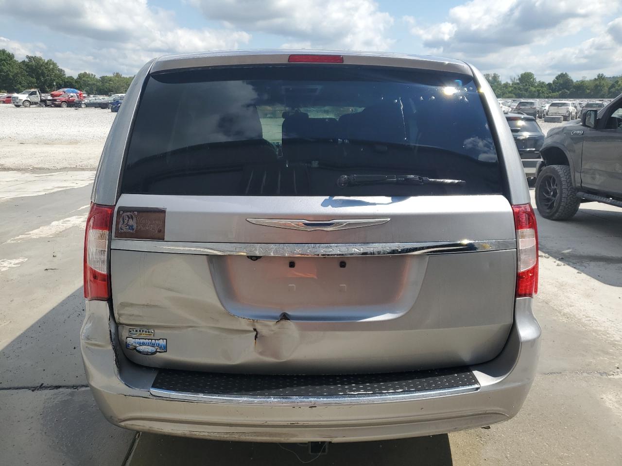 2016 Chrysler Town & Country Touring VIN: 2C4RC1BGXGR198049 Lot: 69820285