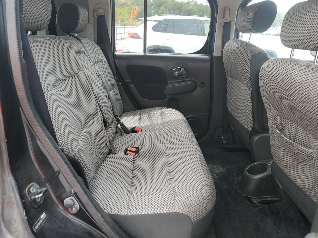 2010 Nissan Cube Base VIN: JN8AZ2KR5AT153351 Lot: 69201025