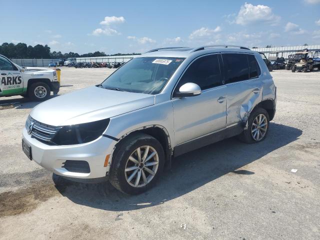 Паркетники VOLKSWAGEN TIGUAN 2017 Серебристый