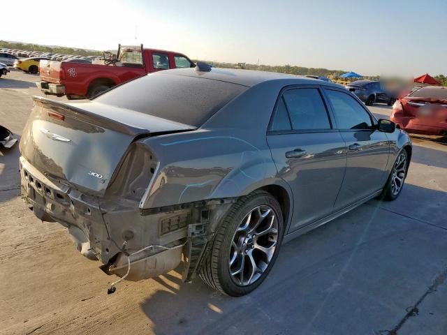  CHRYSLER 300 2018 Серый