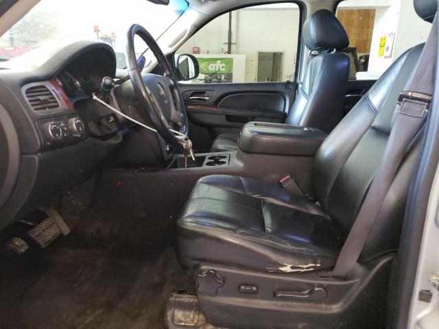 Parquets GMC YUKON 2013 Srebrny