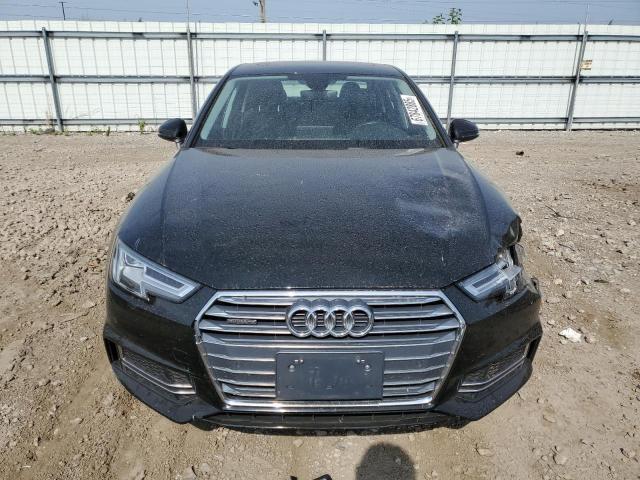 AUDI A4 2018 Черный