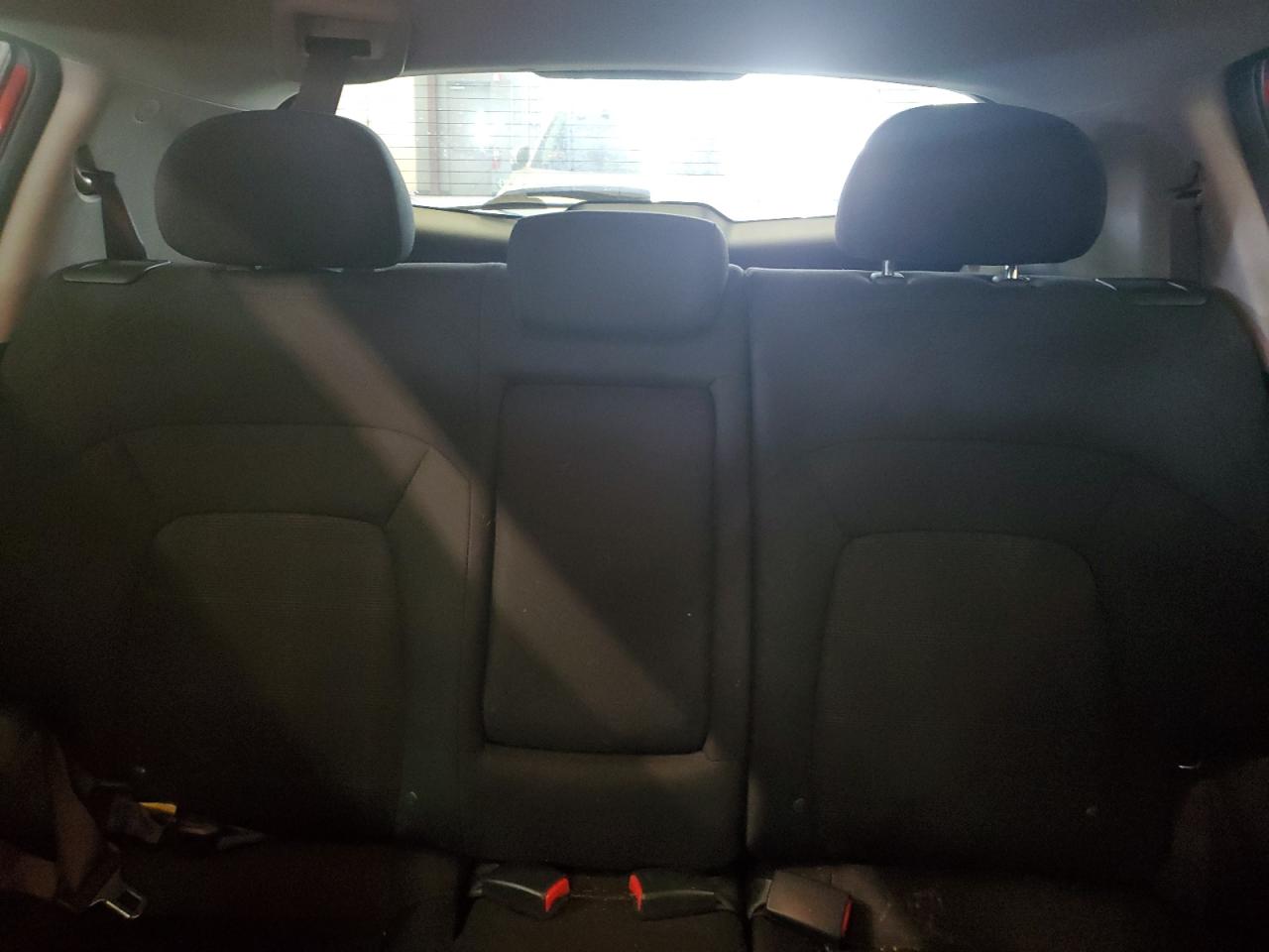 2011 Kia Sportage Lx VIN: KNDPBCA24B7111896 Lot: 68970635