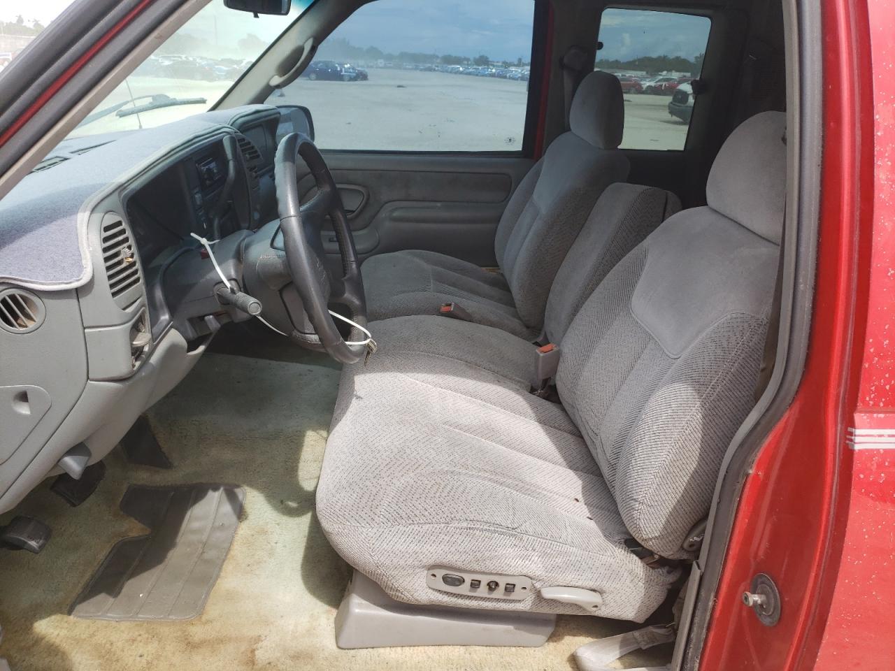 1997 Chevrolet Gmt-400 C1500 VIN: 2GCEC19M0V1223479 Lot: 68176175