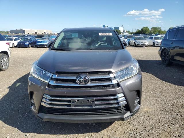  TOYOTA HIGHLANDER 2019 Серый