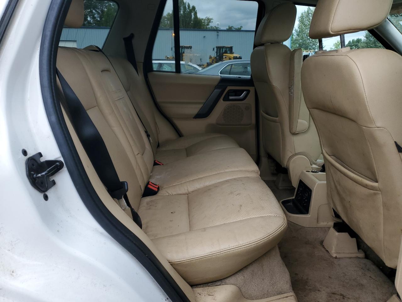 2008 Land Rover Lr2 Se Technology VIN: SALFS24N18H011861 Lot: 68024895