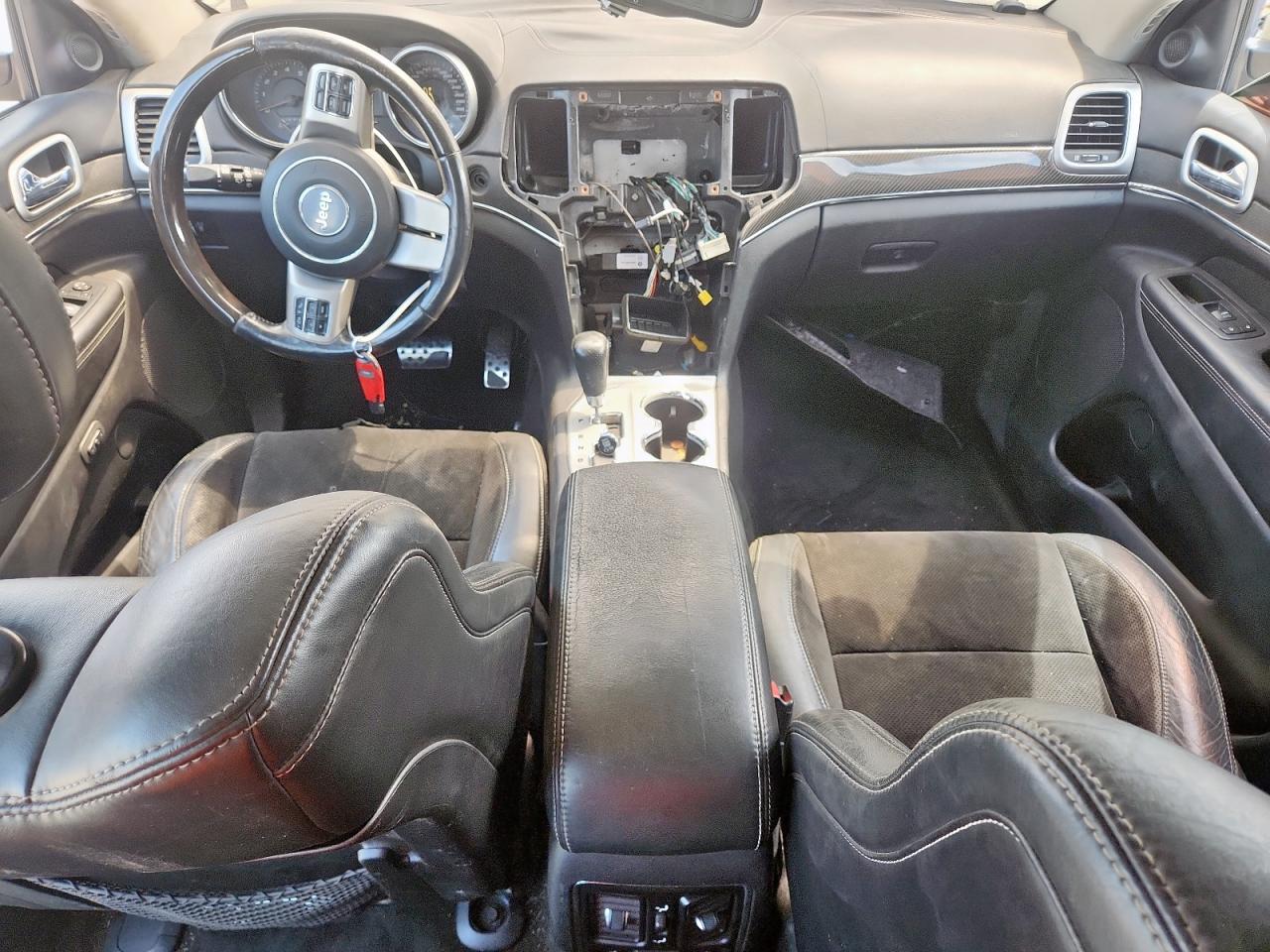 2012 Jeep Grand Cherokee Srt-8 VIN: 1C4RJFDJ8CC117127 Lot: 70333405