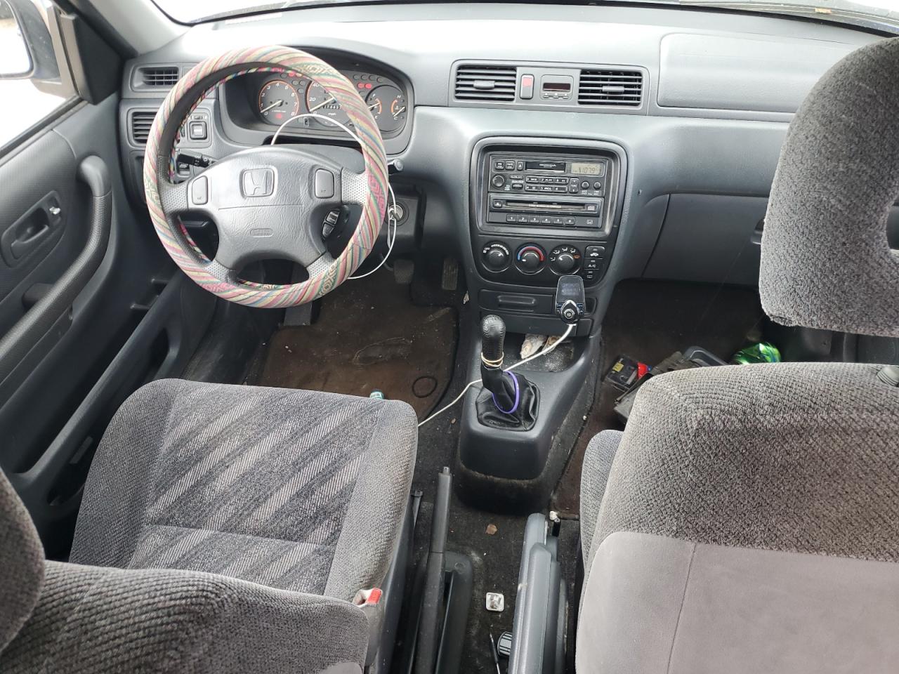 2000 Honda Cr-V Lx VIN: JHLRD1748YC006197 Lot: 68016245