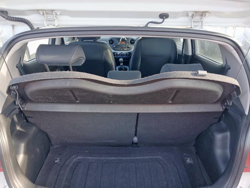 2015 HYUNDAI I10 SE