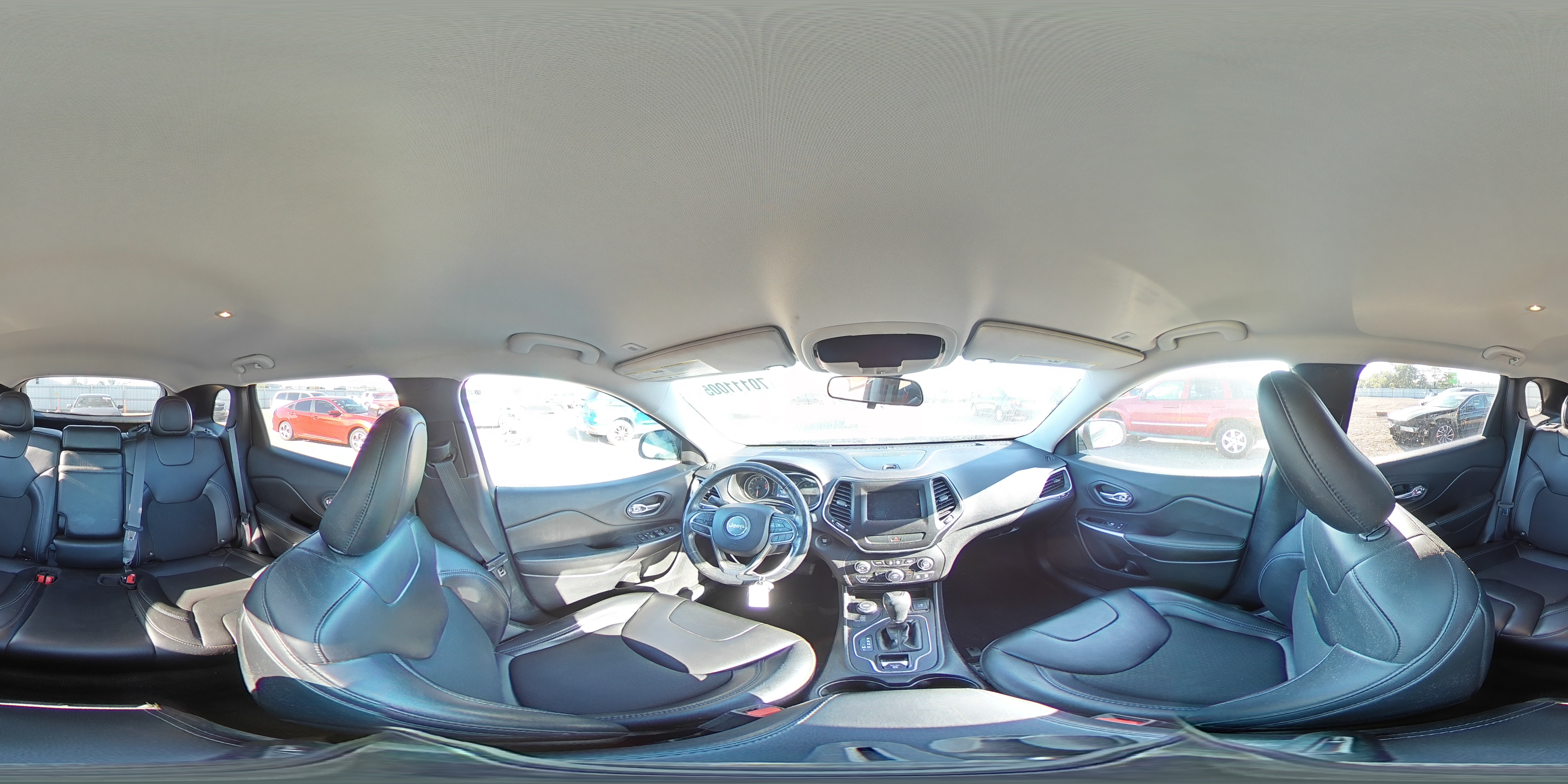 2019 Jeep Cherokee Latitude Plus VIN: 1C4PJMLB7KD140803 Lot: 70111005