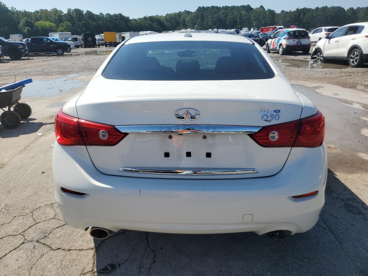2015 Infiniti Q50 Base VIN: JN1BV7AP0FM334192 Lot: 69008705