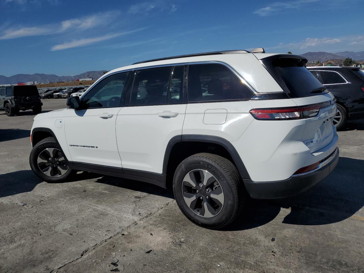 2024 Jeep Grand Cherokee Limited 4Xe white null hybrid 1C4RJYB60R8516958 photo #3