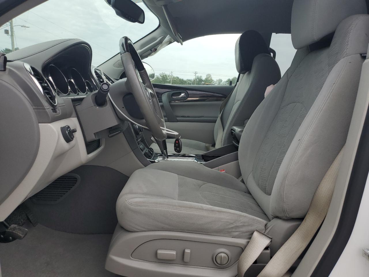 2017 Buick Enclave VIN: 5GAKRAKD2HJ352590 Lot: 70459745