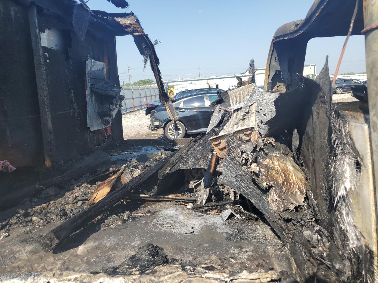 2003 Chevrolet Silverado C1500 VIN: 1GCEC14X33Z350572 Lot: 68664425