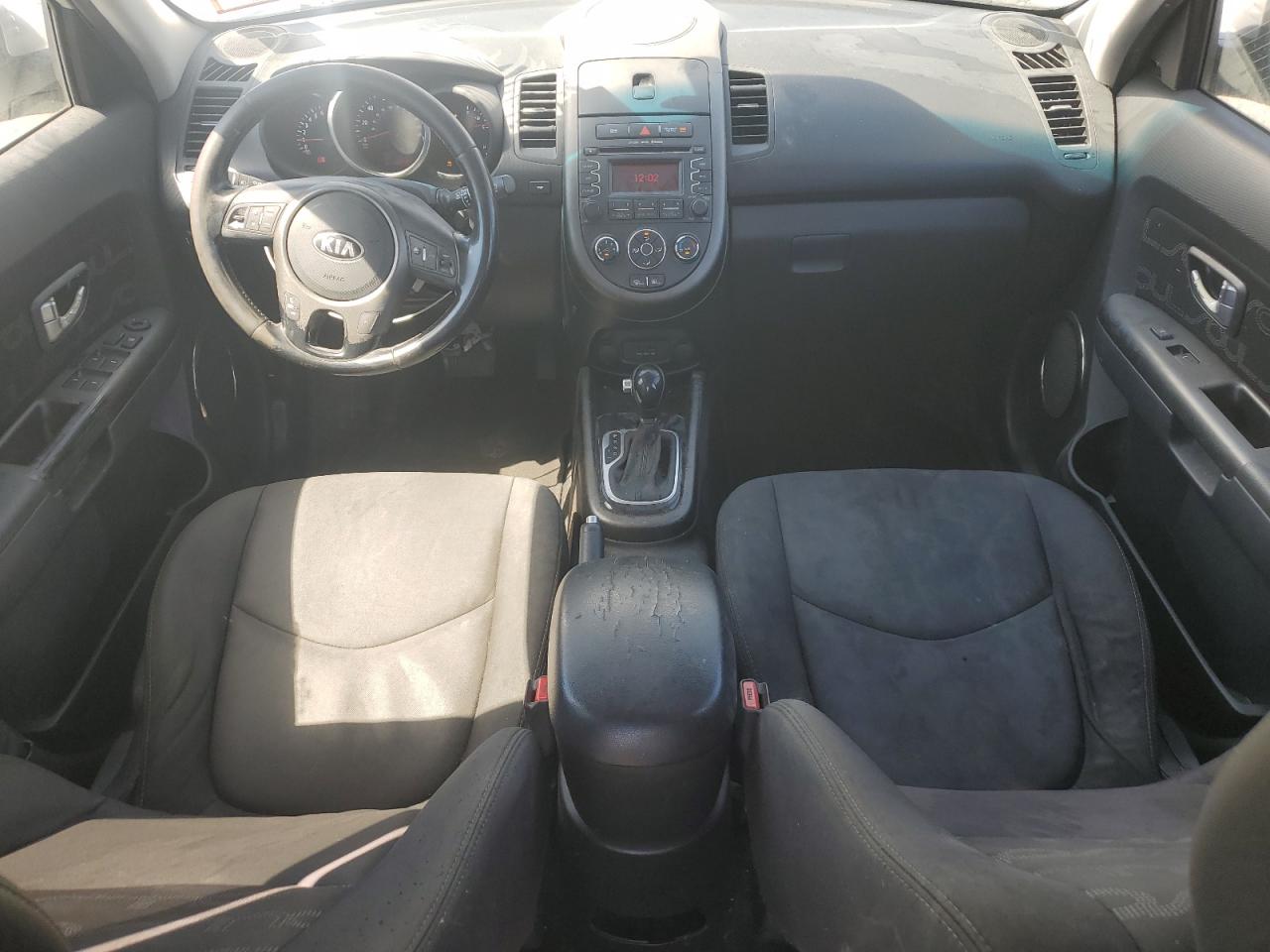 2013 Kia Soul + VIN: KNDJT2A65D7568445 Lot: 69948955