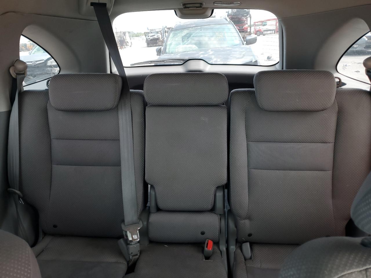 2008 Honda Cr-V Lx VIN: 3CZRE38398G702151 Lot: 67053945