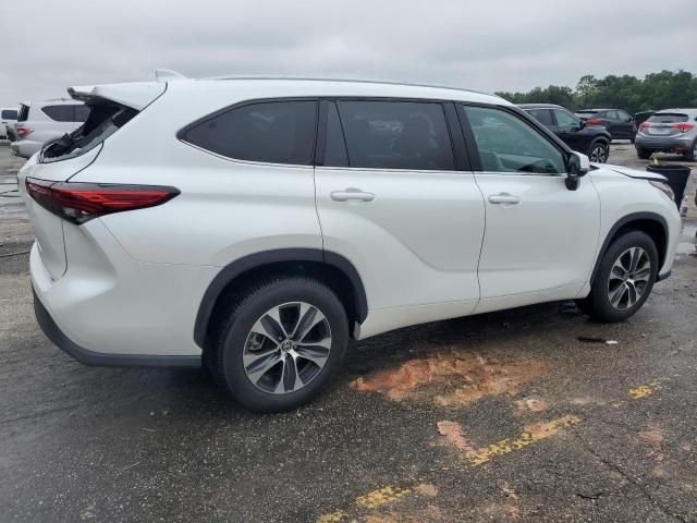  TOYOTA HIGHLANDER 2022 Белы