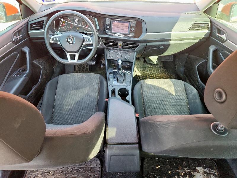  VOLKSWAGEN JETTA 2019 Pomarańczowy