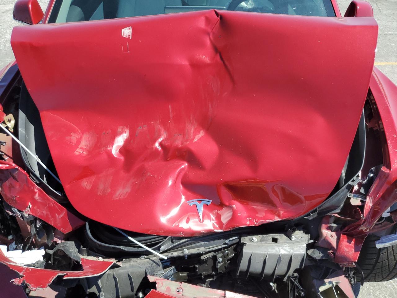 2019 Tesla Model 3 VIN: 5YJ3E1EA2KF402760 Lot: 70697225