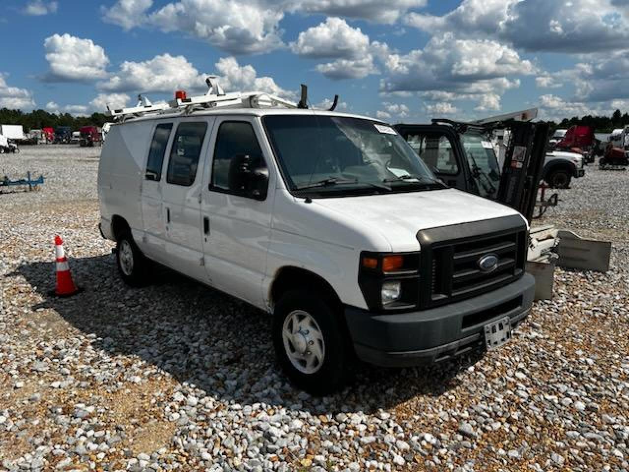 2009 Ford Econoline E350 Super Duty Van VIN: 1FTSE34L19DA27875 Lot: 58049345