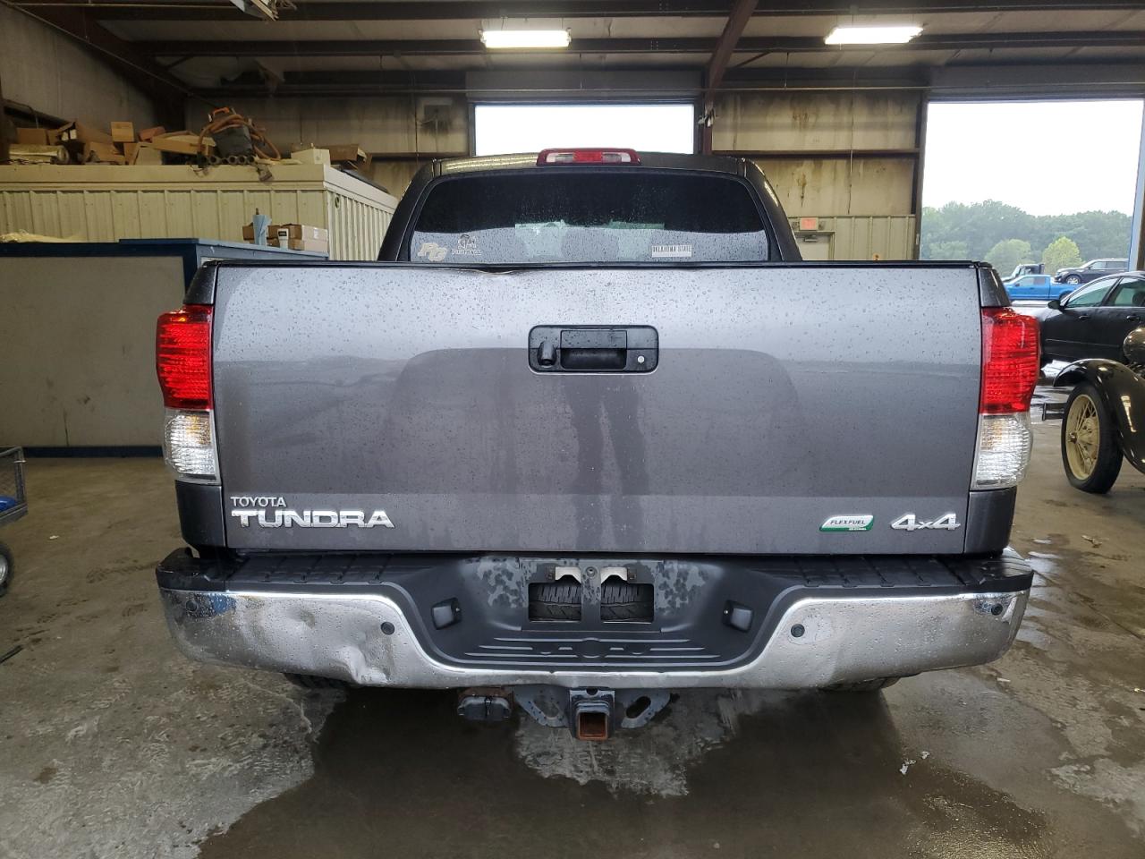 2011 Toyota Tundra Crewmax Limited VIN: 5TFHW5F12BX177285 Lot: 70825805
