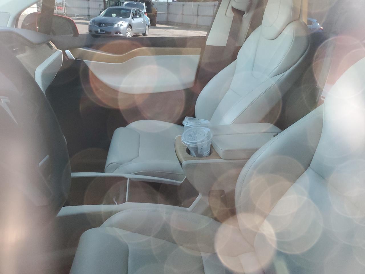 2018 Tesla Model X VIN: 5YJXCDE27JF101403 Lot: 67238395