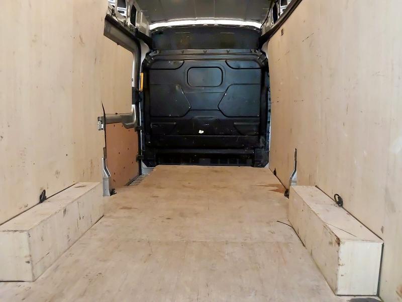 2024 FORD TRANSIT TREND