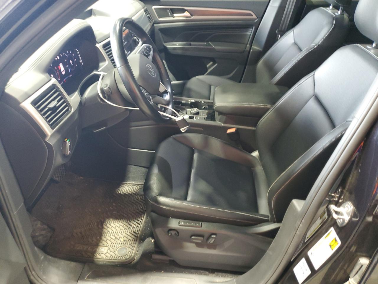 2020 Volkswagen Atlas Cross Sport Sel VIN: 1V2ME2CA3LC210368 Lot: 68949955