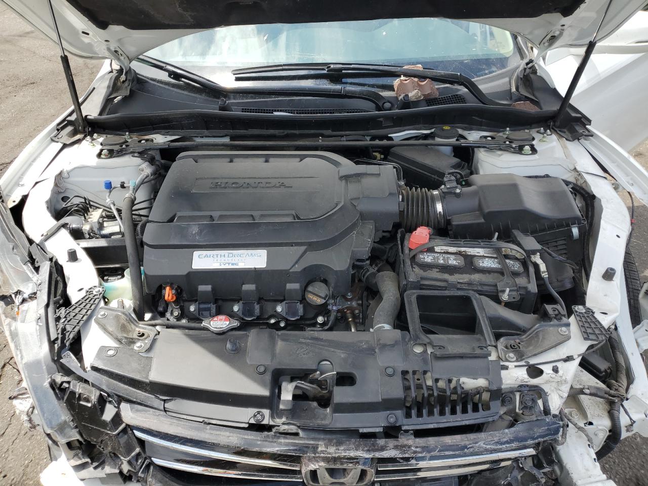 2015 Honda Accord Exl VIN: 1HGCR3F88FA032443 Lot: 68178615