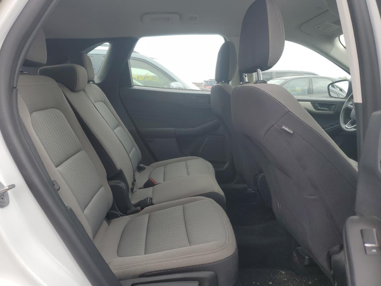 2022 Ford Escape S VIN: 1FMCU9F66NUA93281 Lot: 68260425