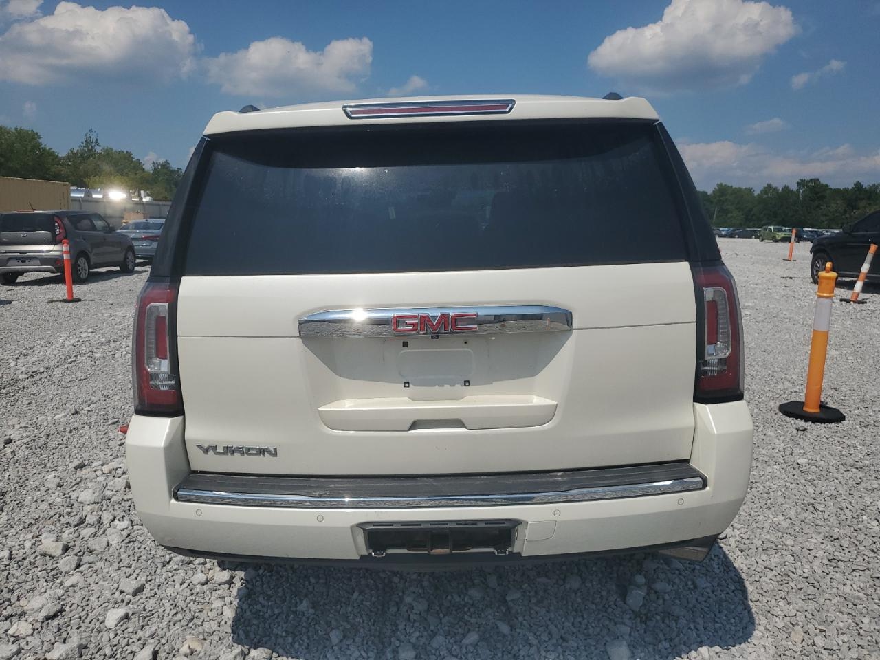 2015 GMC Yukon Denali VIN: 1GKS2CKJ6FR303853 Lot: 69172265