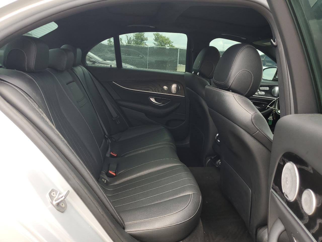 2017 Mercedes-Benz E 300 VIN: WDDZF4JB4HA240953 Lot: 70816265