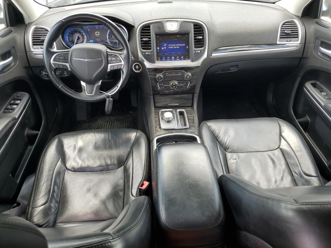 2016 Chrysler 300 Limited VIN: 2C3CCAAG5GH313528 Lot: 70083755