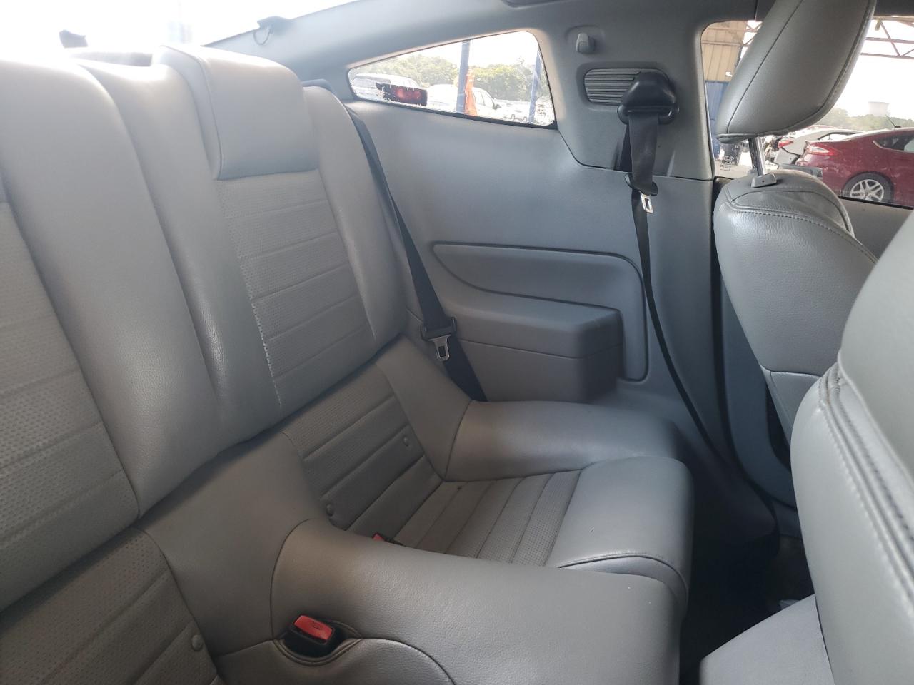 2006 Ford Mustang Gt VIN: 1ZVHT82H765260481 Lot: 70352005