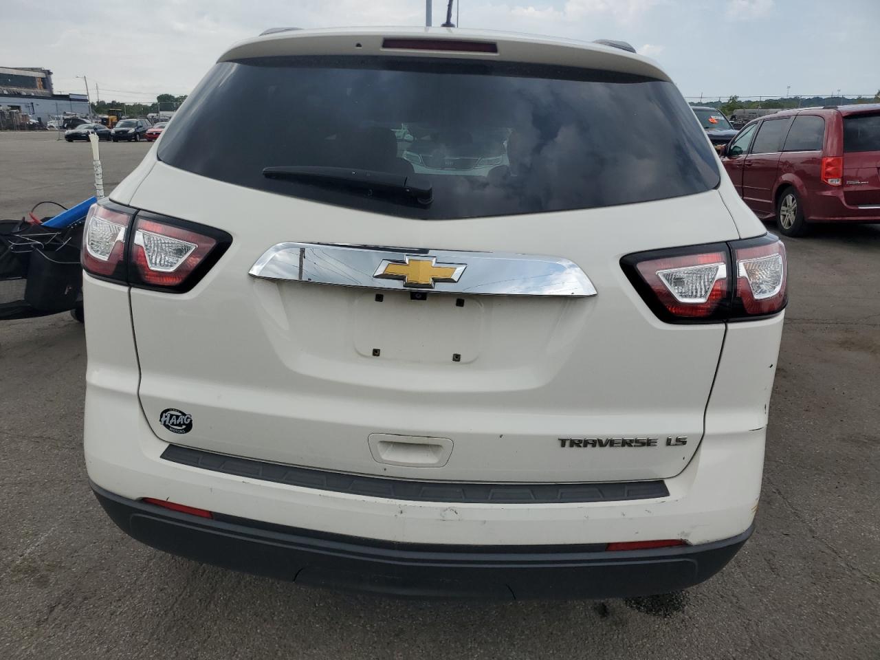2015 Chevrolet Traverse Ls VIN: 1GNKRFKD5FJ167238 Lot: 69640295